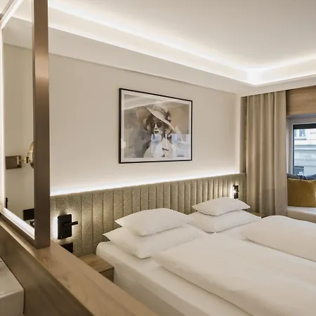 Hotel Schwarzer Baer