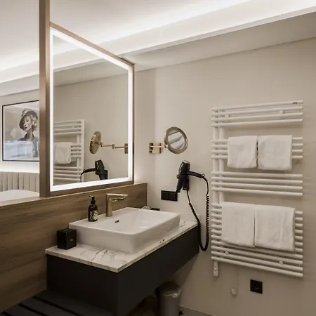 Hotel Schwarzer Baer Linz