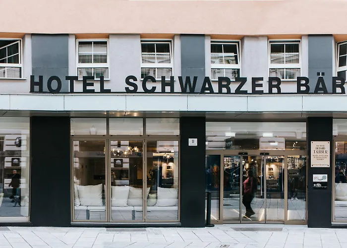 Hotel Schwarzer Baer