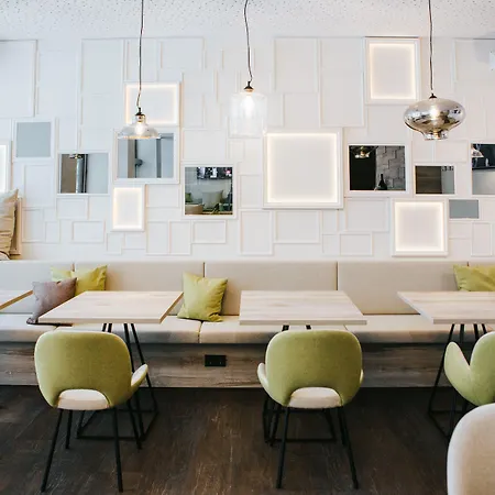 シュバルツァー ベア リンツ