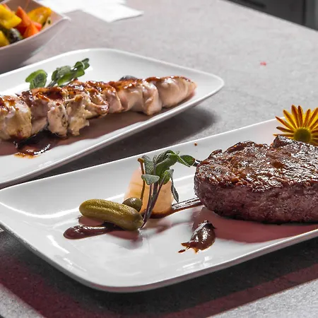 シュバルツァー ベア リンツ