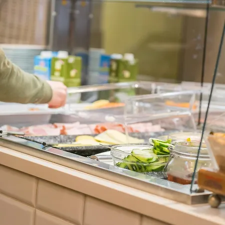 ホテル シュバルツァー ベア