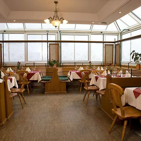 Hotell Schwarzer Baer Linz